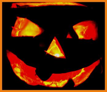 Jack_O'Lantern_carved_by_Lisa_Copyright_MacNeil_Lyons_Images