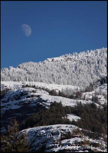 Yellowstone Peaks - Thunderer & Druid - Copyright MacNeil Lyons Images
